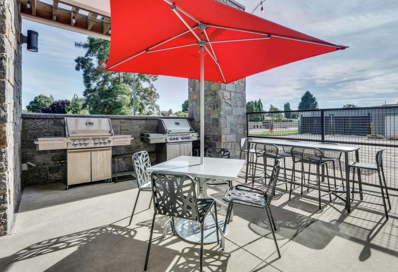 Home2 Suites By Hilton Yakima Airport Екстер'єр фото